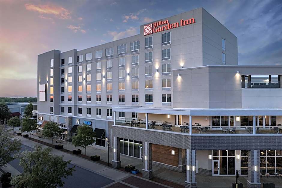 Hilton Garden Inn Charlotte Waverly