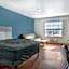 Extended Stay America Select Suites - Wichita - South