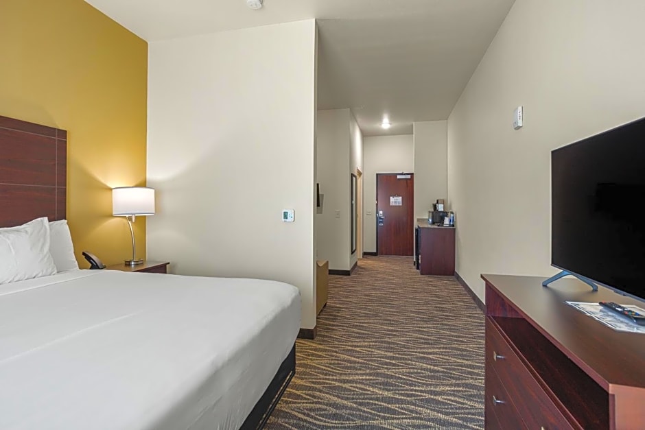 Cobblestone Hotel & Suites - De Pere