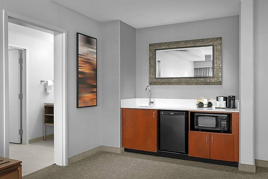 Courtyard by Marriott Charlotte Airport North