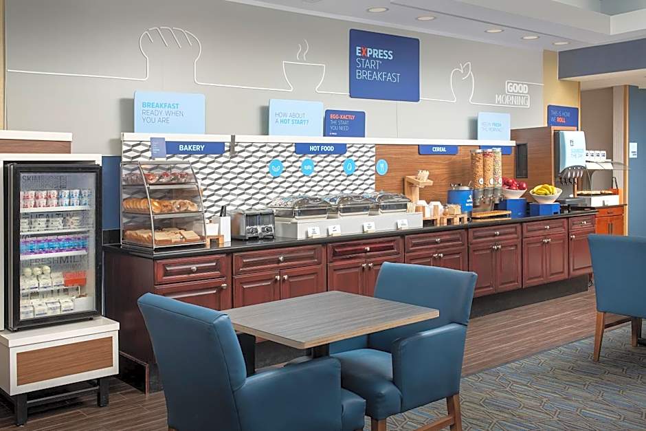 Holiday Inn Express Uvalde By IHG