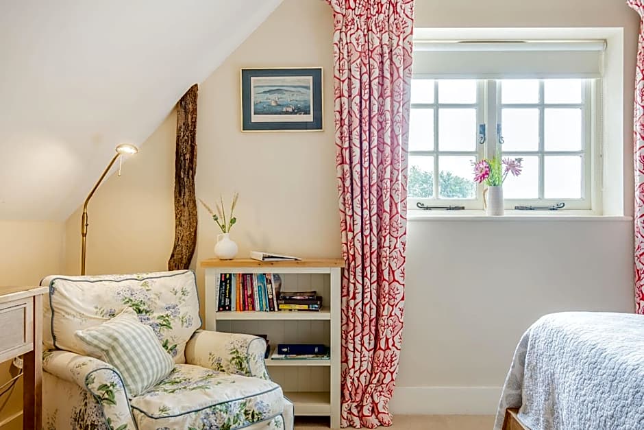 Tiger Inn - Elizabeth