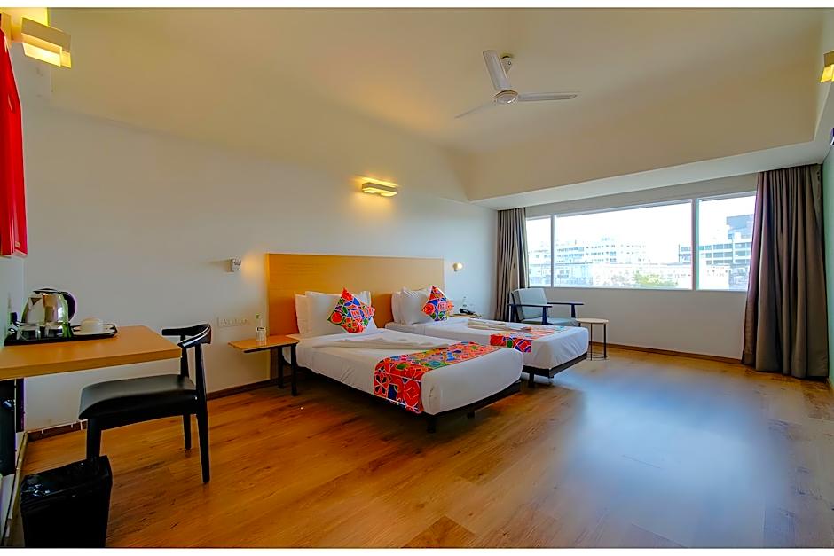 HOTEL ASRANI INTERNATIONAL