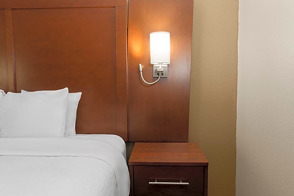 Wingate by Wyndham College Station South