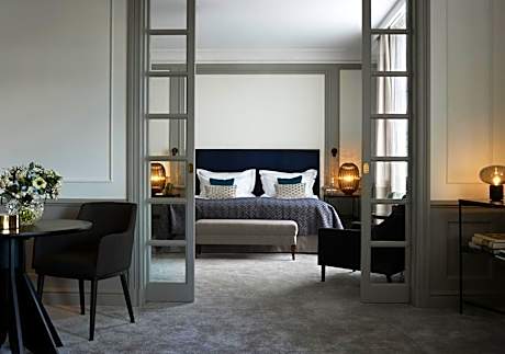 Executive Suite with Water View