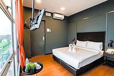 Jenjarom Boutique Hotel