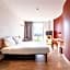 B&B Hotel Lully 3 Lakes