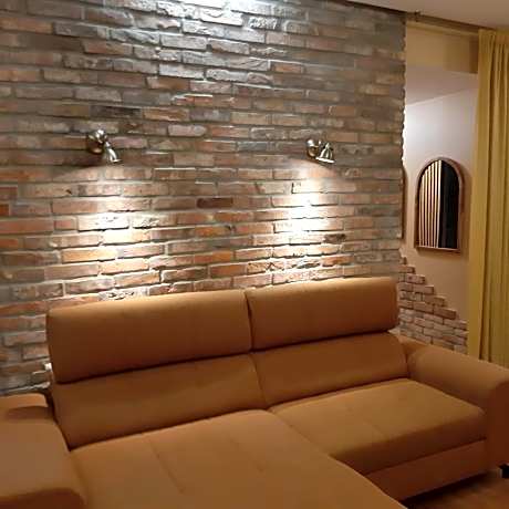 Apartment (3 Adults)