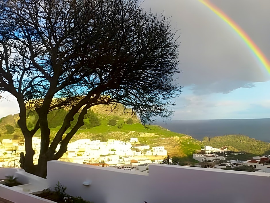 Little Lindos Sea View Studios