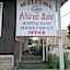 Hillcrest Motel