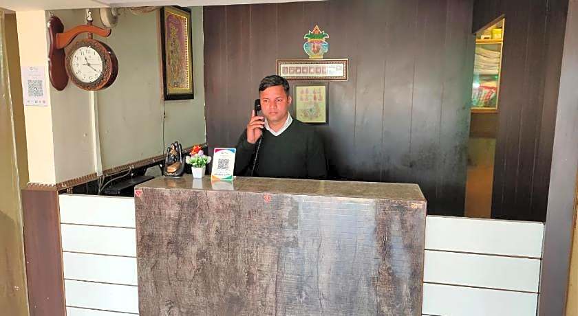 Hotel Maharana Palace