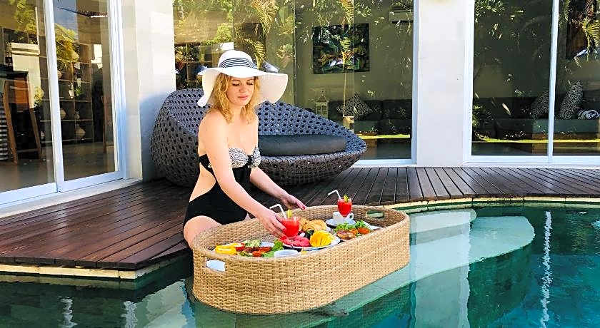 Villa DeDayuh Seminyak