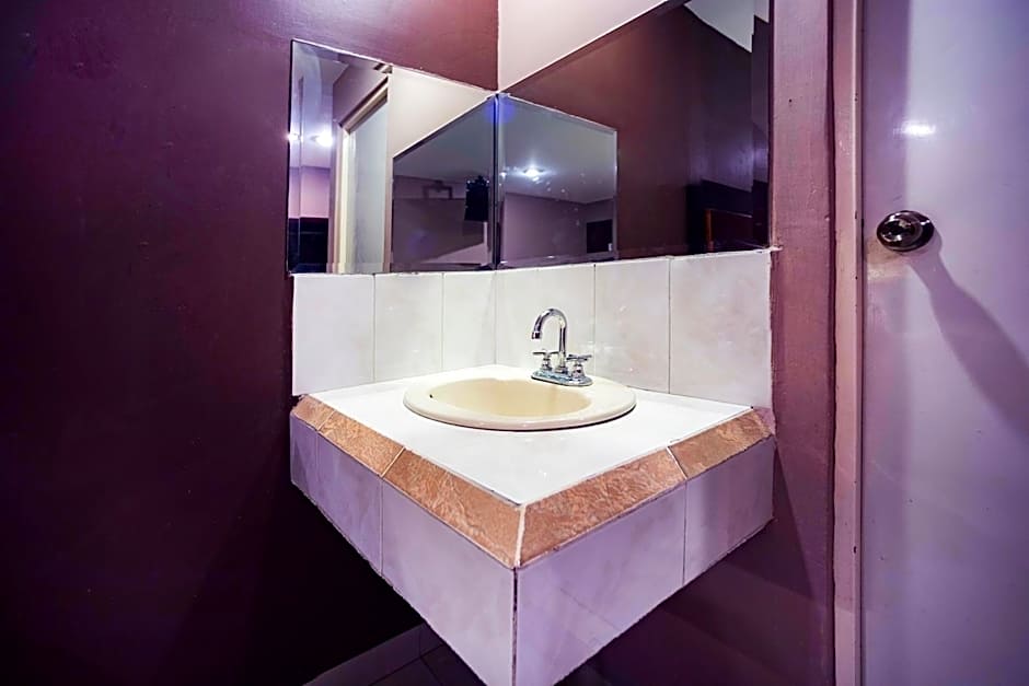 CAPITAL OHotel Diro
