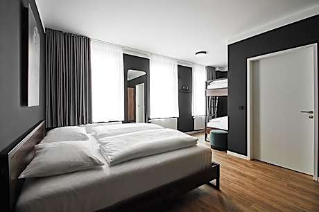 Double Room - Max 4 Person