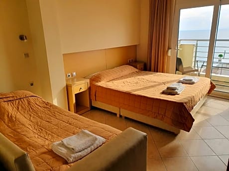 Deluxe Double Room with Sea View