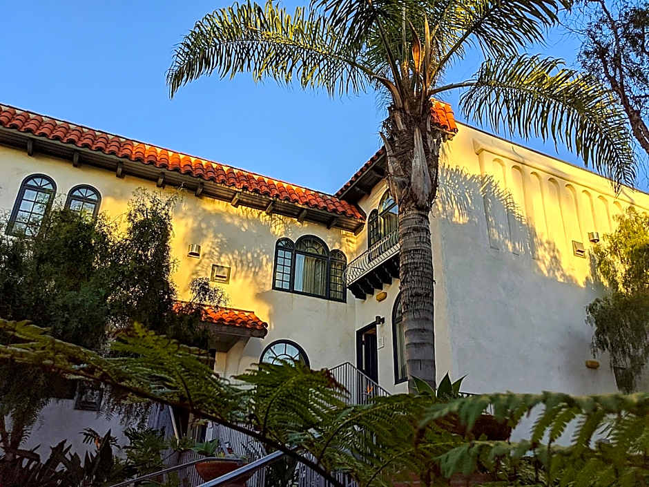 Grande Colonial La Jolla