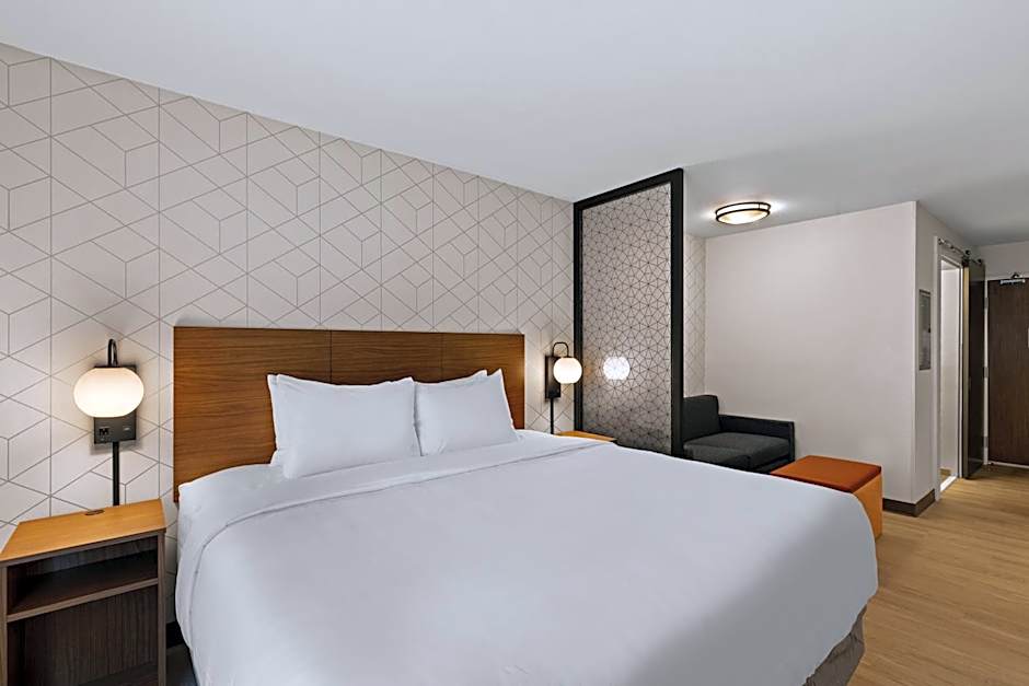 Everhome Suites Atlanta Newnan