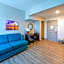 Hawthorn Extended Stay by Wyndham Panama City Beach