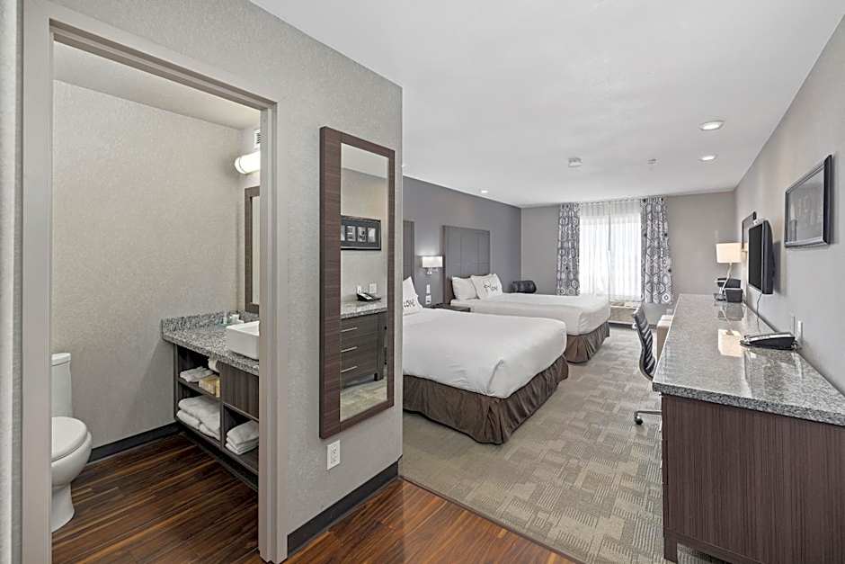 Home Inn & Suites Saskatoon South