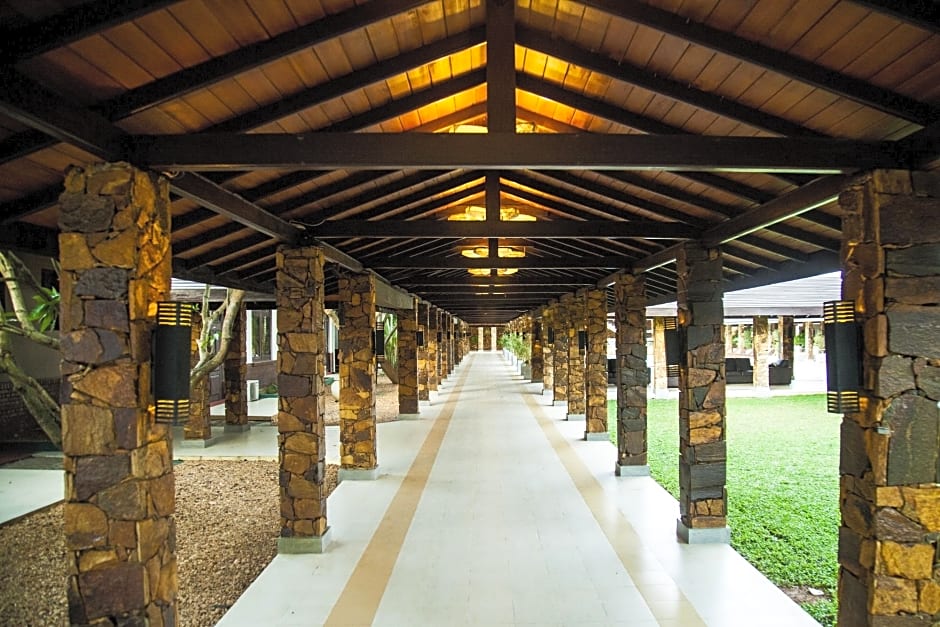 Full Moon Garden Hotel Seeduwa Katunayake Rates From Lkr8 081