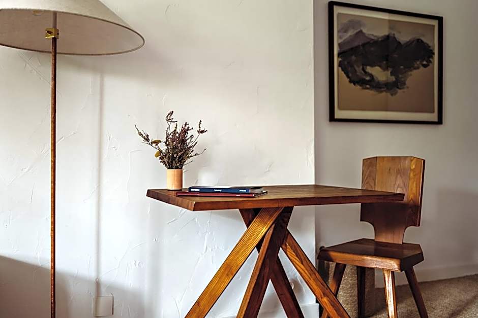 Le Moulin, Lourmarin, a Beaumier Hotel