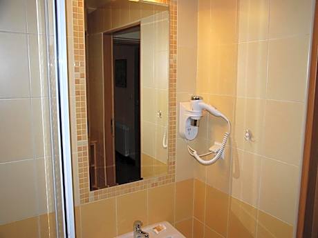 Studio Apartment with Balcony