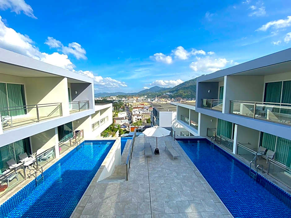 Sugar Palm Grand Hillside