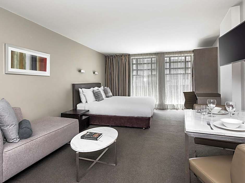 Mantra on Collins Hobart