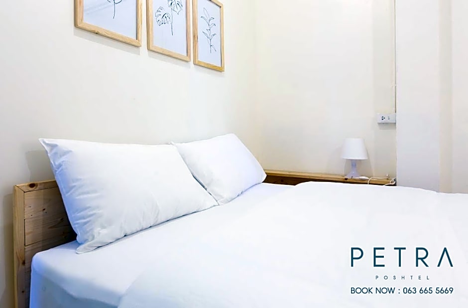 Petra Poshtel Donmuang