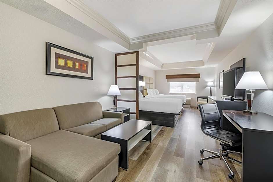 Best Western Plus Jfk Inn & Suites
