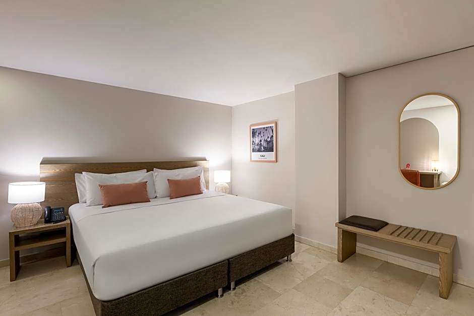 Hotel MS Ciudad Jardin Plus