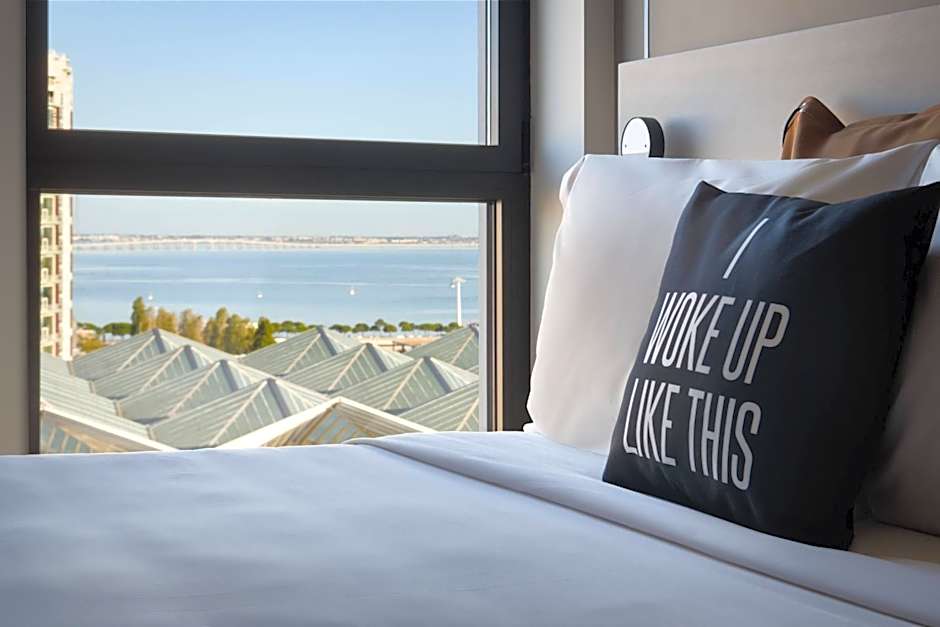 Moxy Lisboa Oriente