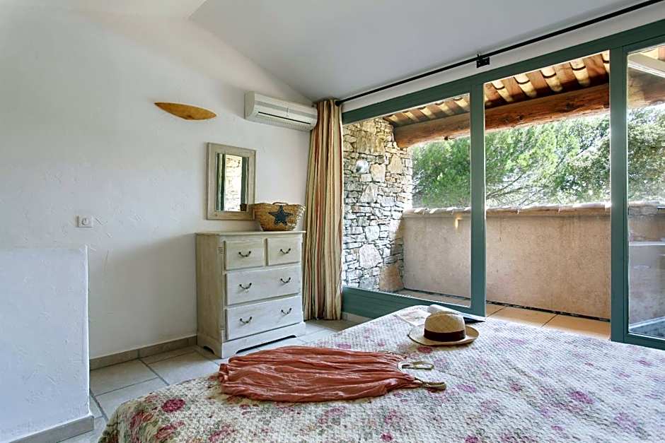 Residence Prestige Odalys La Bastide des Chenes