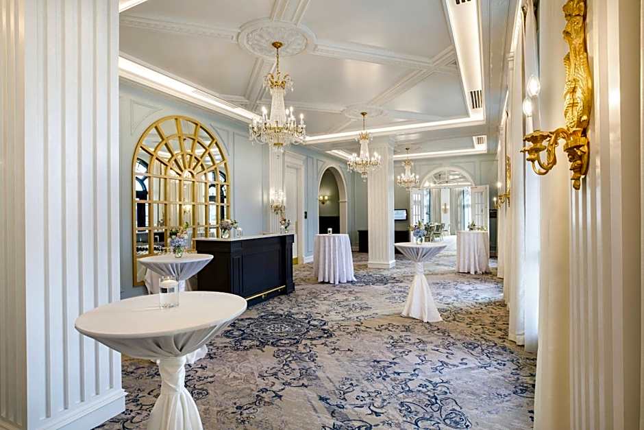 Hotel Carmichael, Autograph Collection