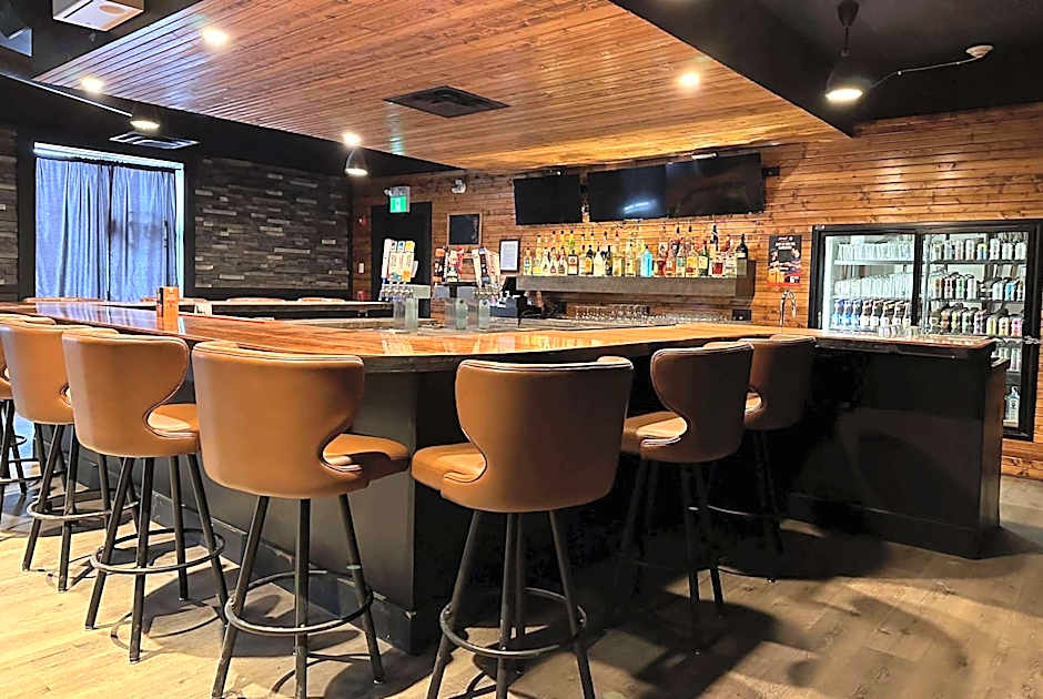 Ramada by Wyndham Estevan