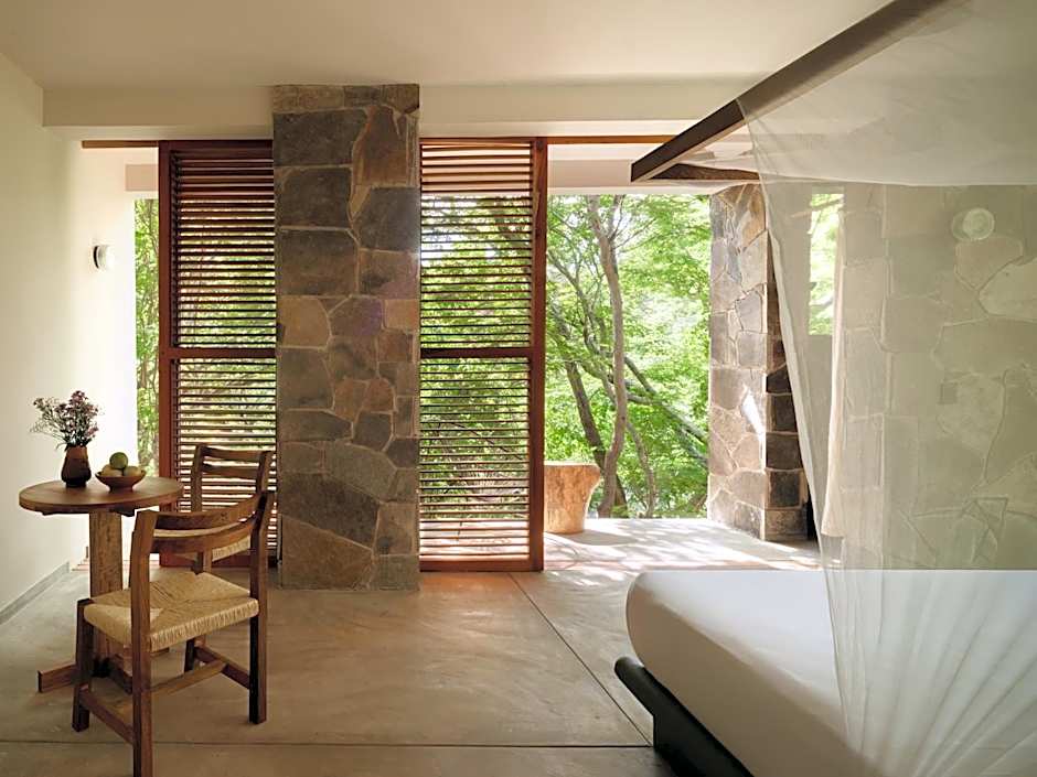 Cocolia Hotel
