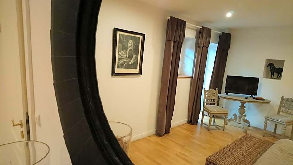 Coté Cour Bischwihr Colmar