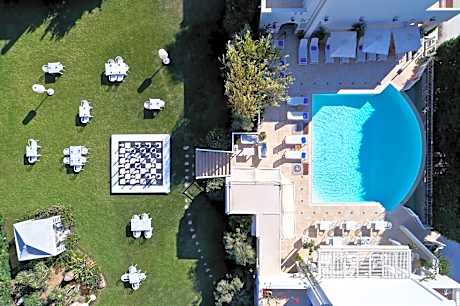 Lagos Mare Hotel