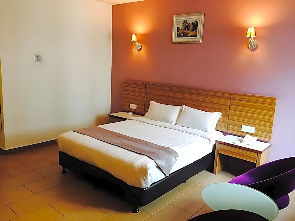 Grand Court Hotel