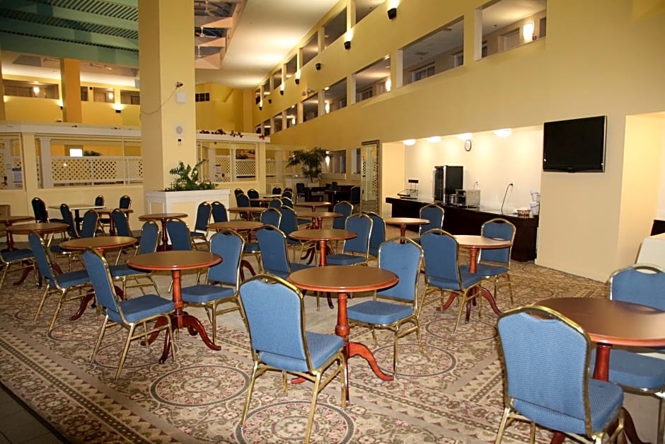 Bedford Plaza Hotel