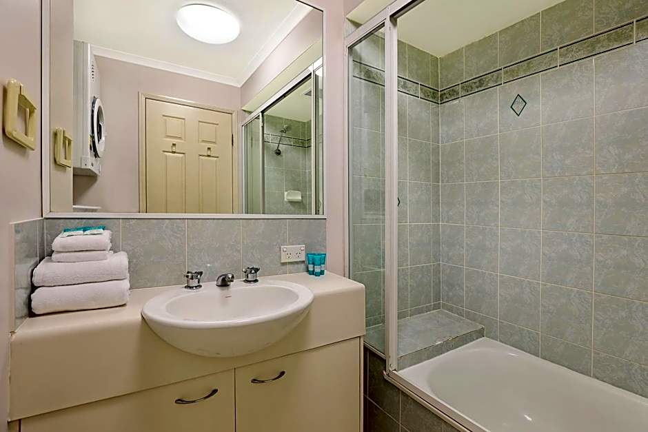 Dockside Apartments Mooloolaba