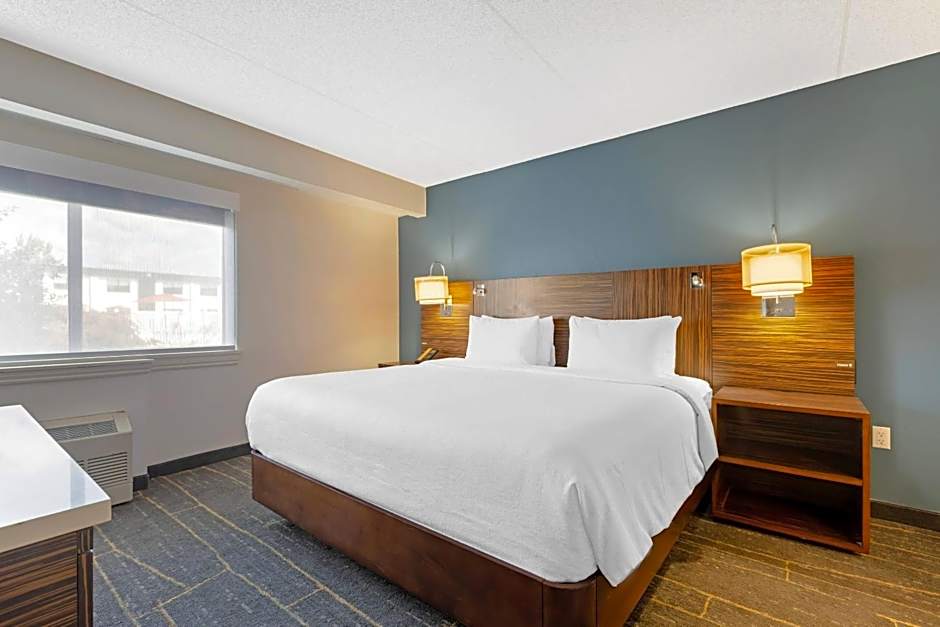 The Lux Hotel & Conference Center, an Ascend Collection Hotel