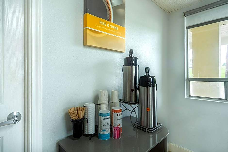 Motel 6-Livingston, TX