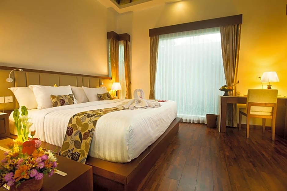 The Astari Villa and Residence