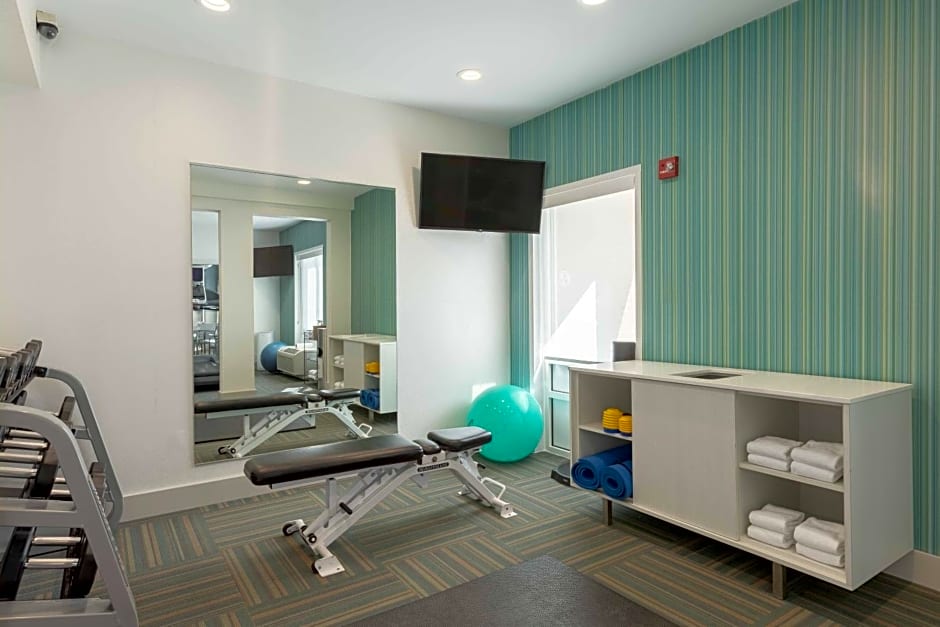 Holiday Inn Express Hotel & Suites Binghamton University-Vestal By IHG