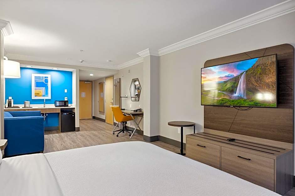 Holiday Inn Express Hotel & Suites Vacaville By IHG