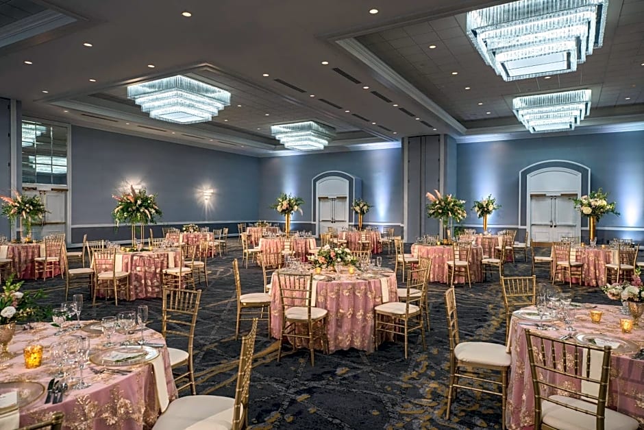 Renaissance Columbus Downtown Hotel
