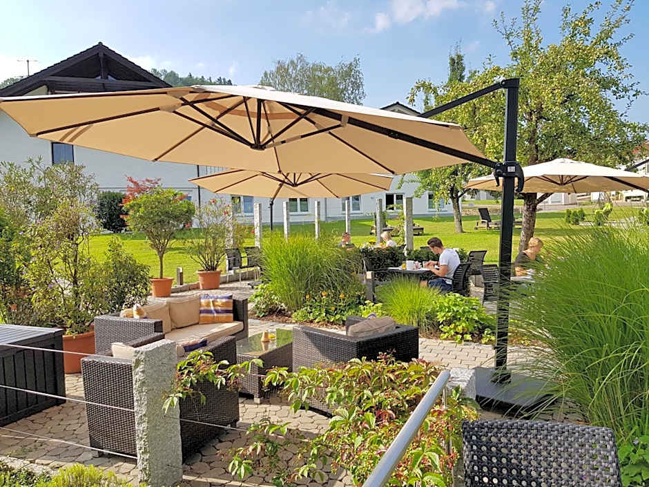 Landhotel Sonnenhalde