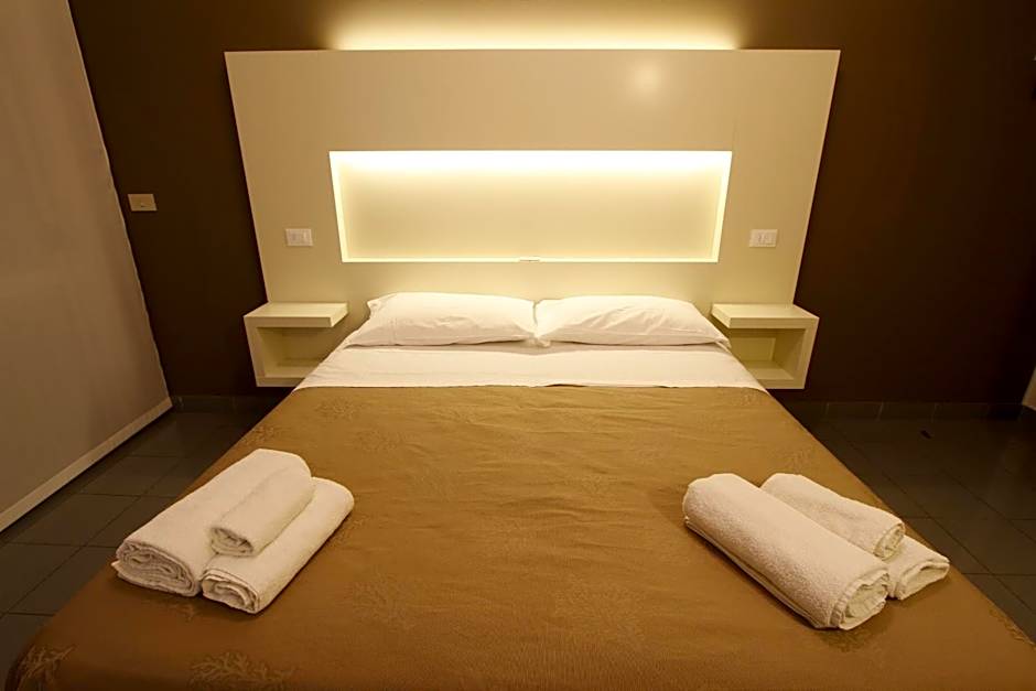 Hotel Desire'