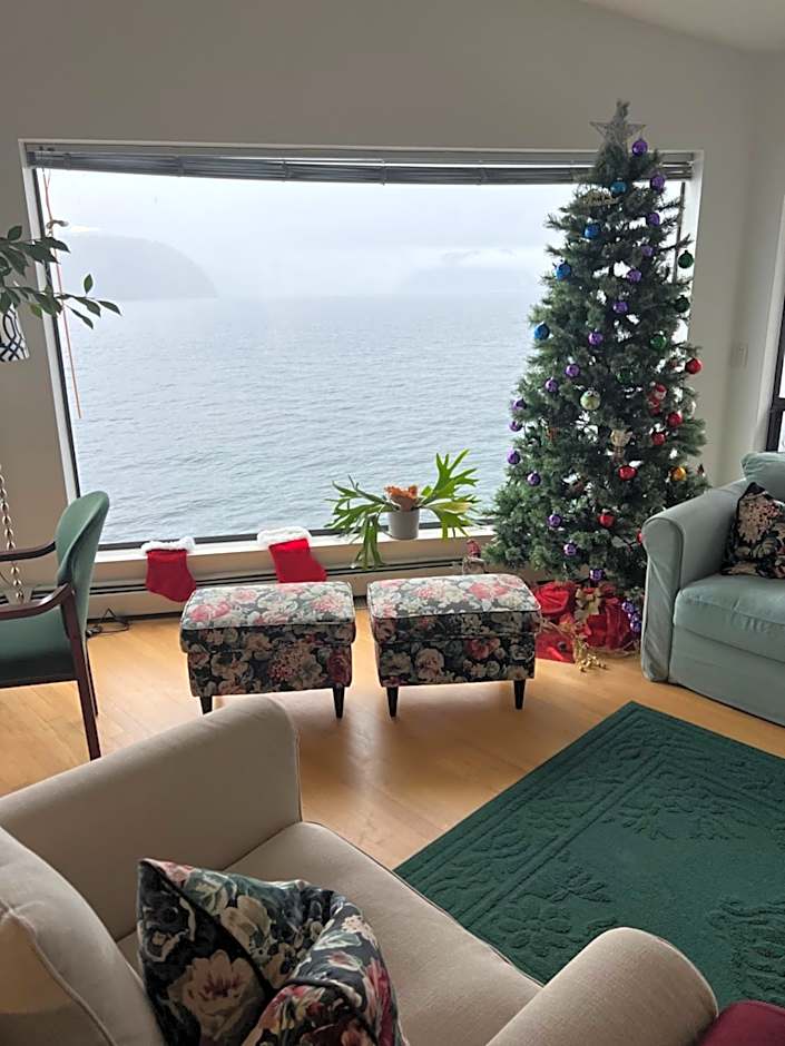Whales house